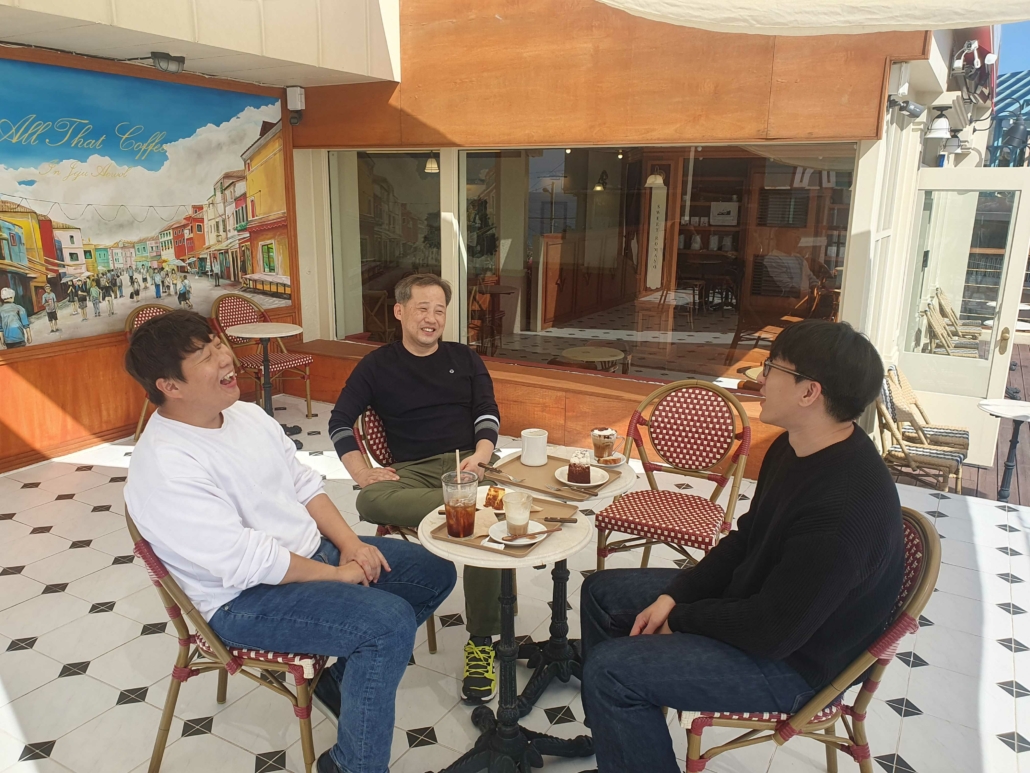 올댓커피 제주에서 여유로운 담소와 휴식의 시간.. 풍경 맛집 올댓커피 제주에서 여유로운 담소와 휴식의 시간.. 풍경 맛집